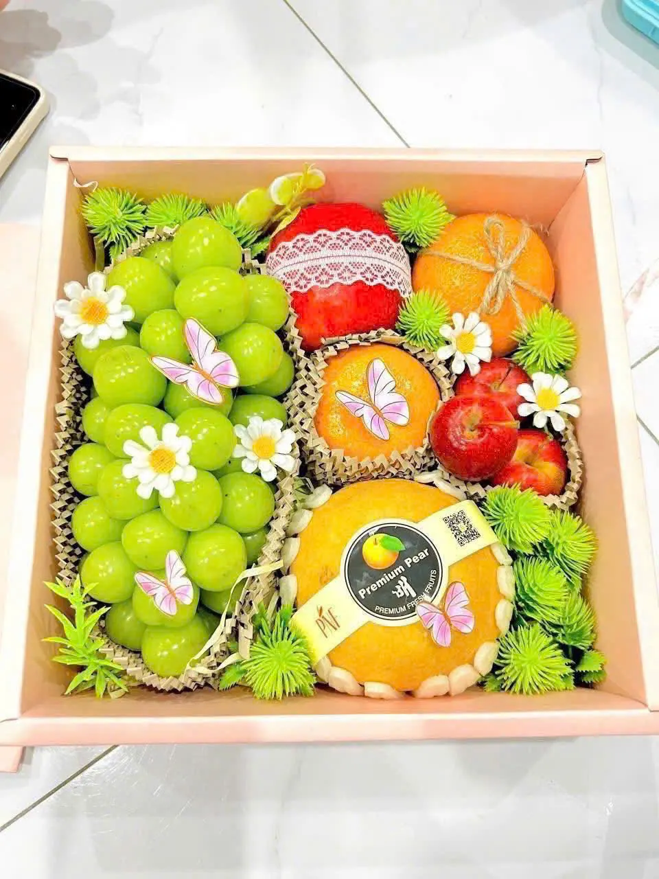 Hộp Quà Trái Cây H-24 – Hiền Organic Huế